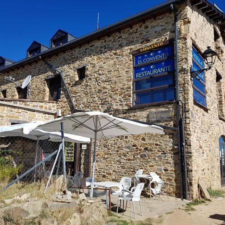 Albergue El Convento De Foncebadon Vandrehjem Eksteriør billede