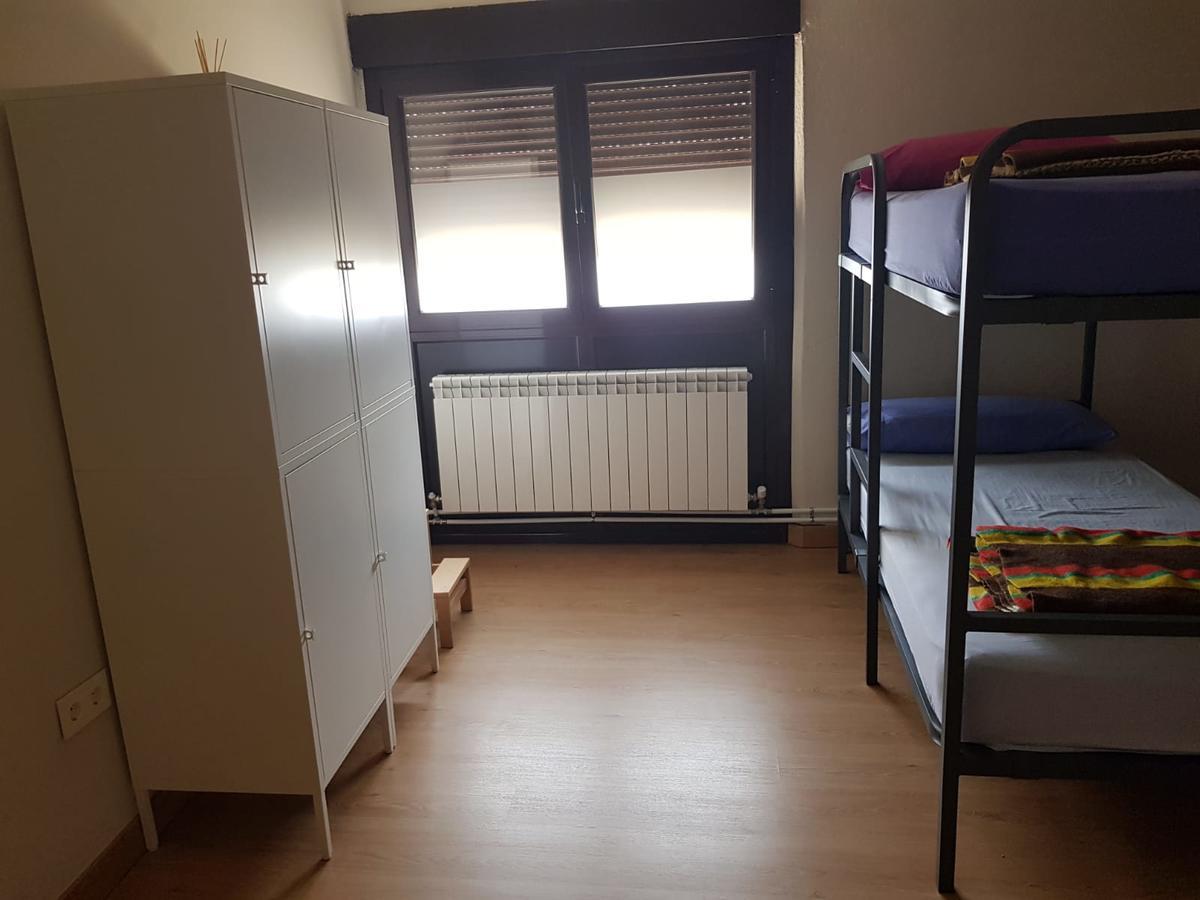 Albergue El Convento De Foncebadon Vandrehjem Eksteriør billede